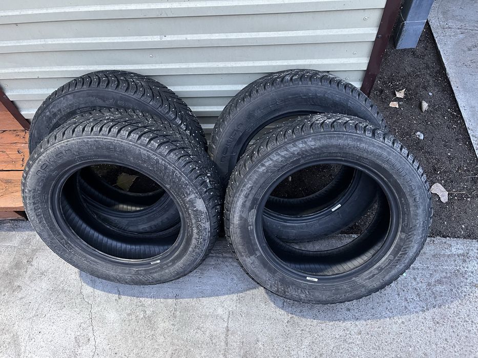 Продам зимнее шины