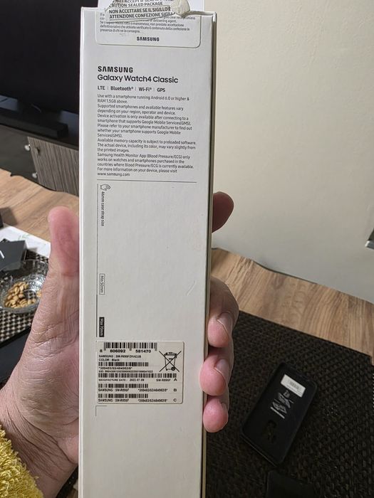 Samsung Galaxy Watch4 Classic LTE 2бр.  42mm и 46мм