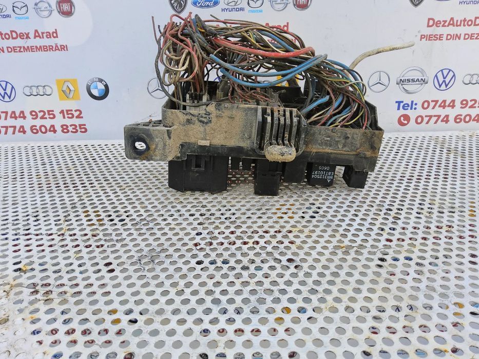 Panou siguranțe relee Mitsubishi Pinin 1998-2006 tablou siguranțe