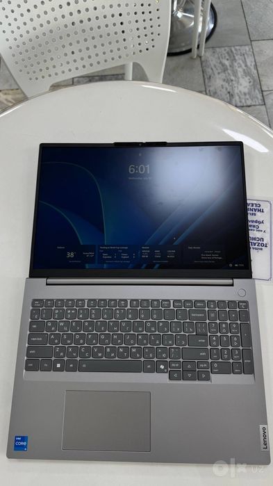Noutbuk Lenovo Thinkbook 1 yillik kafolati bilan 2 oy ishlatilgan yang