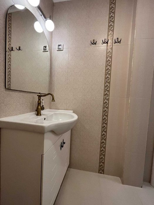 Дава се под наем Тристаен апартамент в София, Стрелбище - 85 кв.м за 900 € - Снимка #7