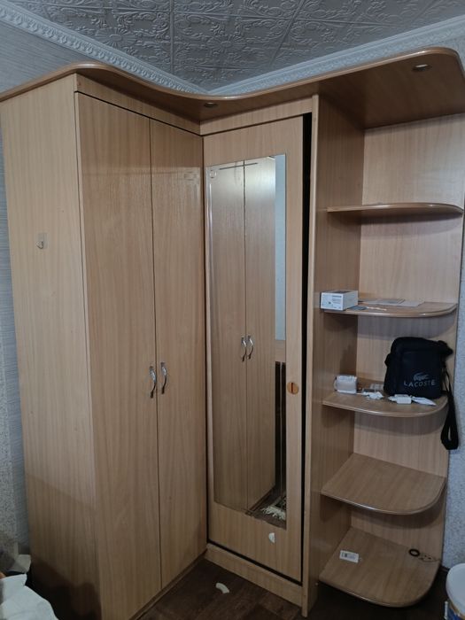 Продам шкаф для одежды