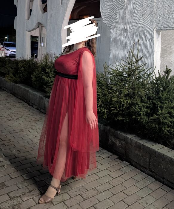 Продам вечернее платье плюс сайз