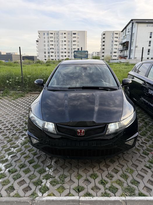 Honda Civic 8 Hatchback