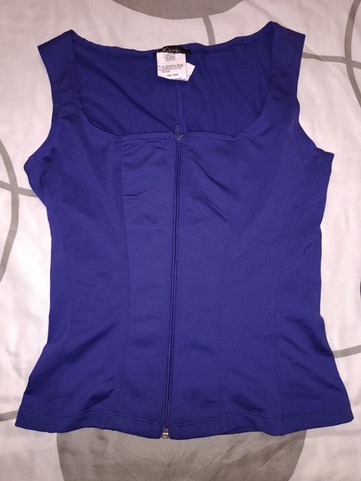 Дамско  бюстие с цип