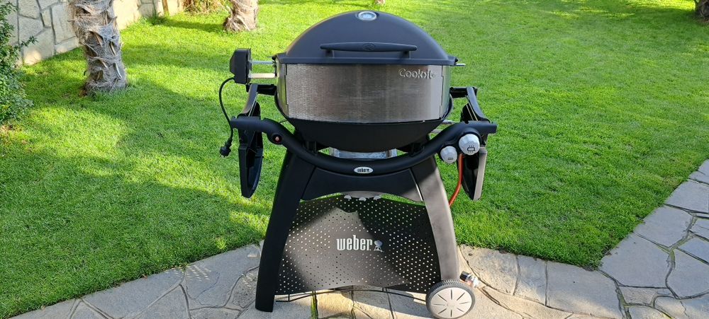 Газово барбекю Weber Q3000 С приставка за чеверме
