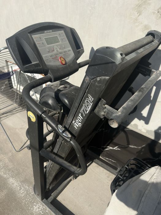 Беговая дорожка.