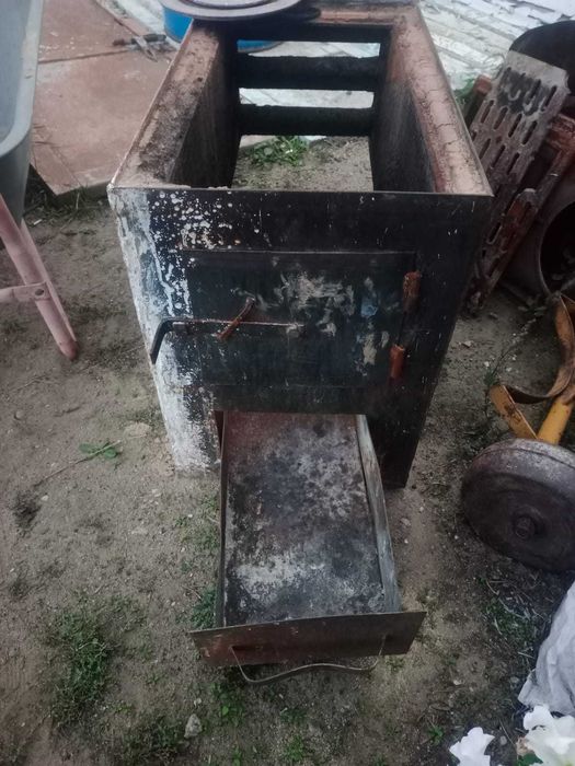 Продам печь твердотопливный