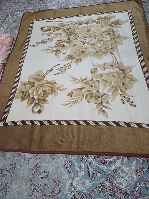 Плед тёплый , то