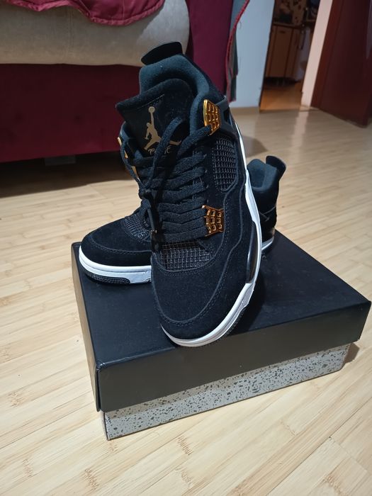 Jordan 4 royalty