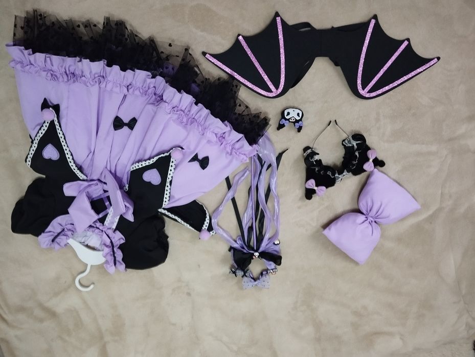 Весь комплект продам платья куроми