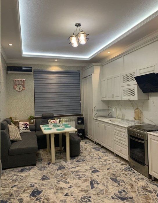 Arenda bitonka Zamona toyxonani togrsida 5 xona