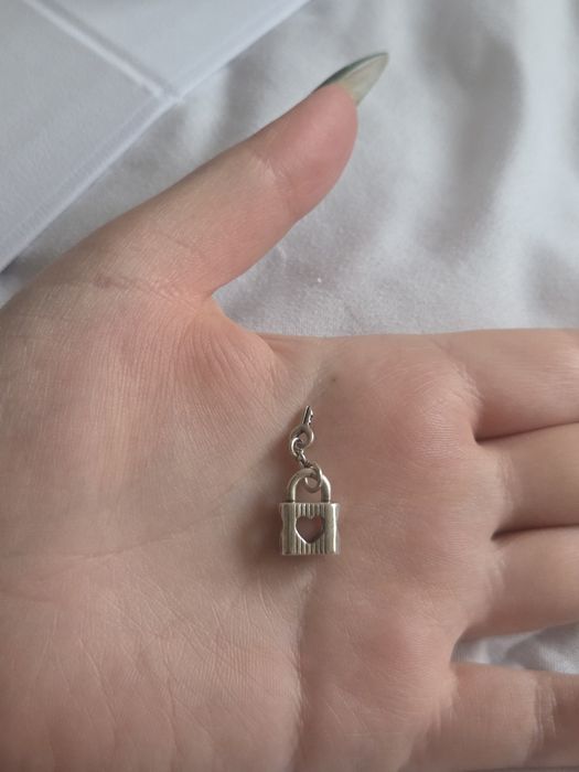 Талисман за гривна Пандора