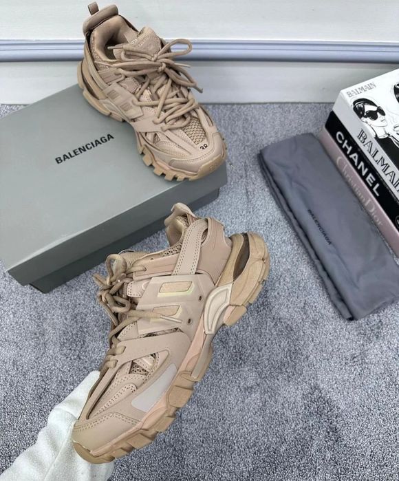 Balenciaga Track Beige