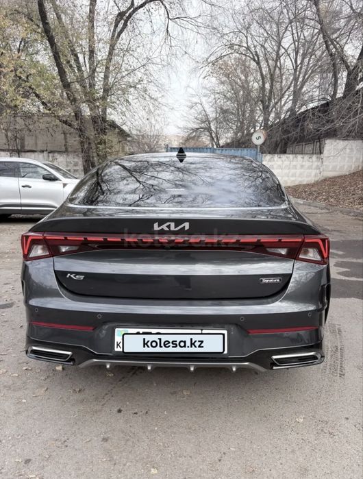 KIA K5 2022 Signature