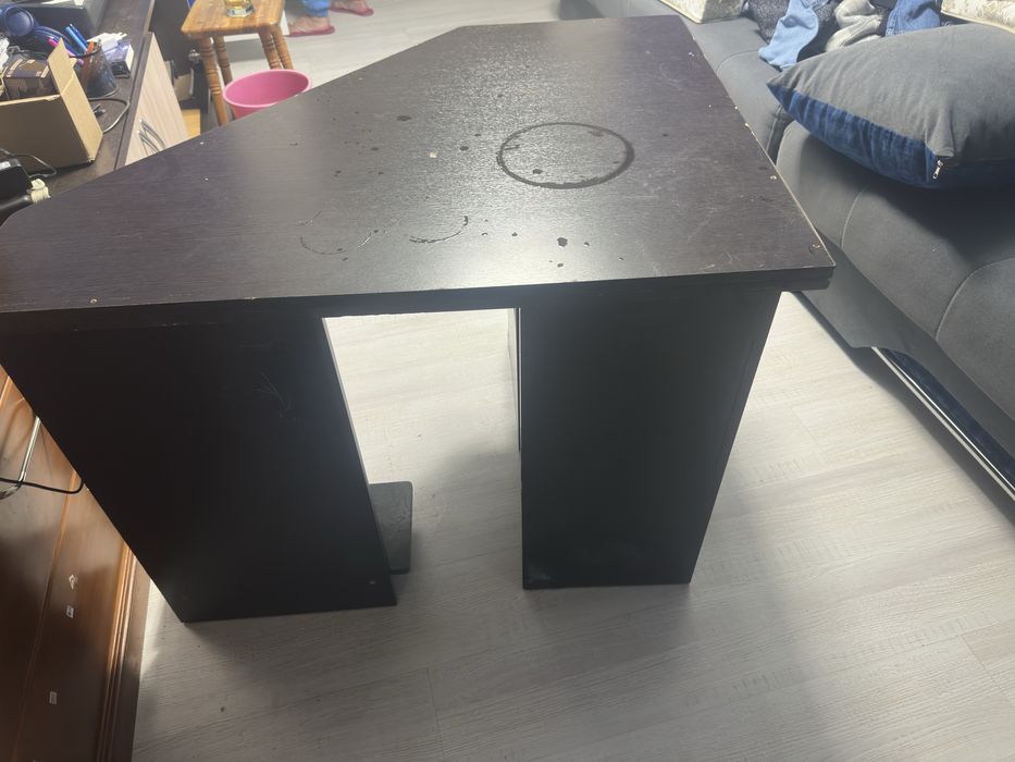 стол компьютерный отдам