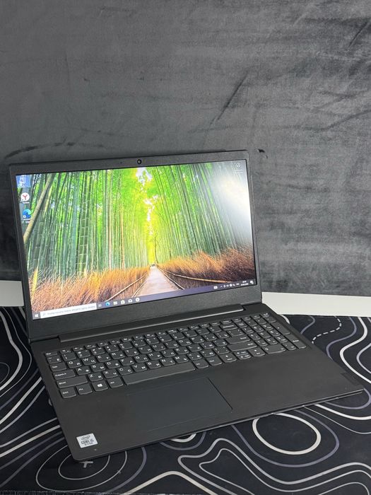 Ноутбук Lenova i5 10th