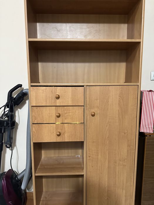 Продам шкаф для посуды