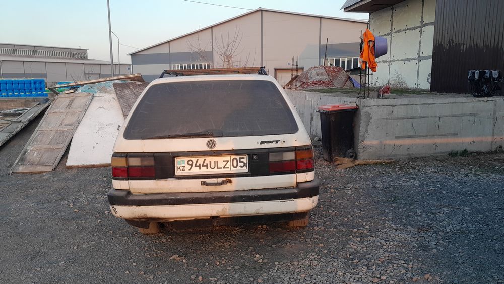 Пассат б3 на ходу