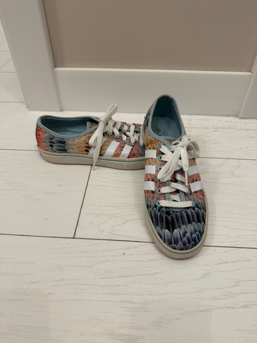 Sneakers Adidas Zapatillas Adria LO W