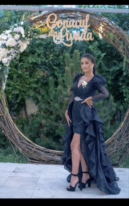 Rochie de seara cu trena