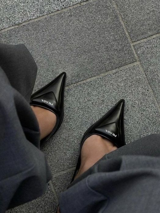 Обувки prada на висок ток 39 размер