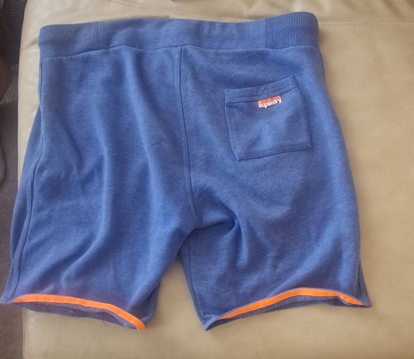 Къс панталон superdry