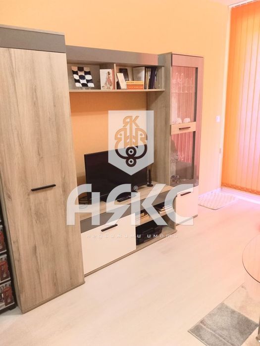Продава се Двустаен апартамент в София, Люлин 9 - 66 кв.м за 3485 €/кв.м - Снимка #2