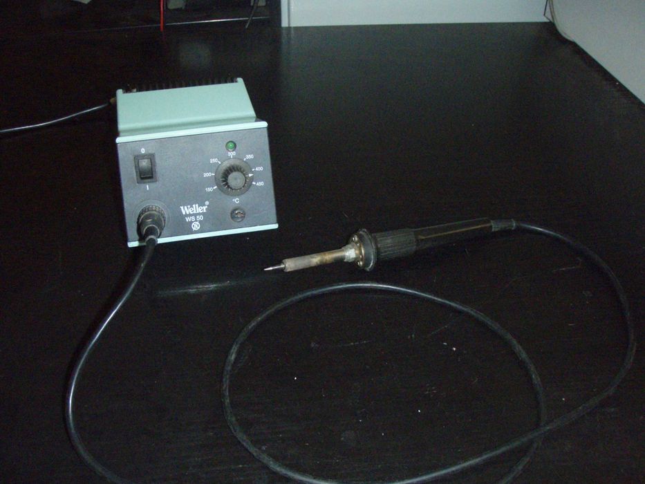 Statie de lipit Weller WS50