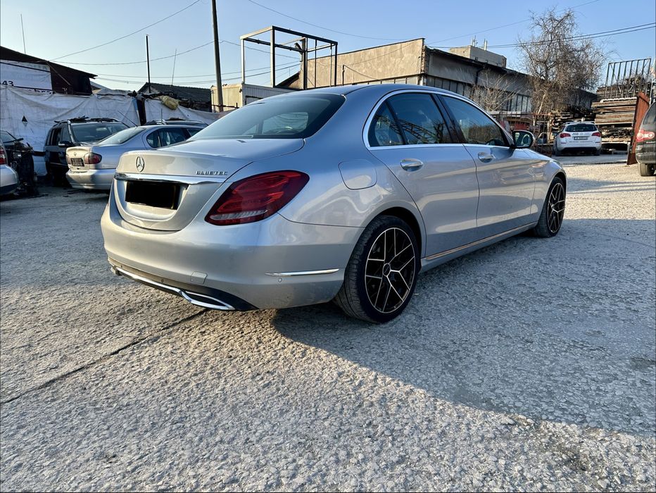 Mercedes C220CDI Bluetec W205 2015г Мерцедес Ц220ЦДИ 170кс