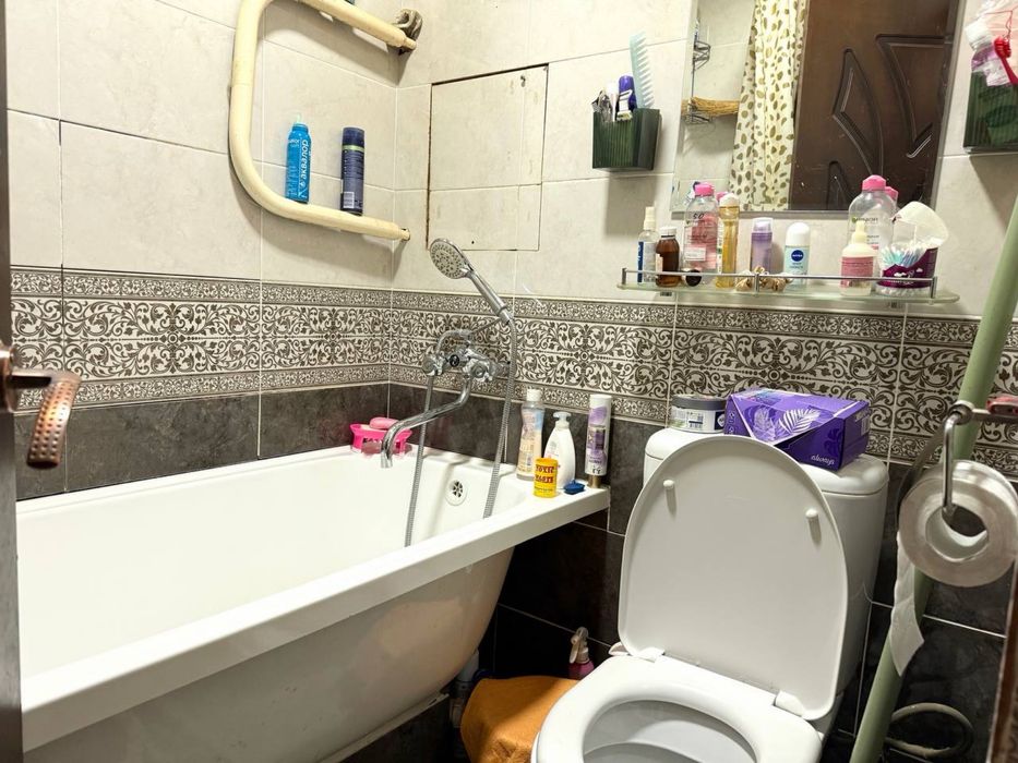 Кадышева.Ресторан «Парвоз»Можно под ипотеку.