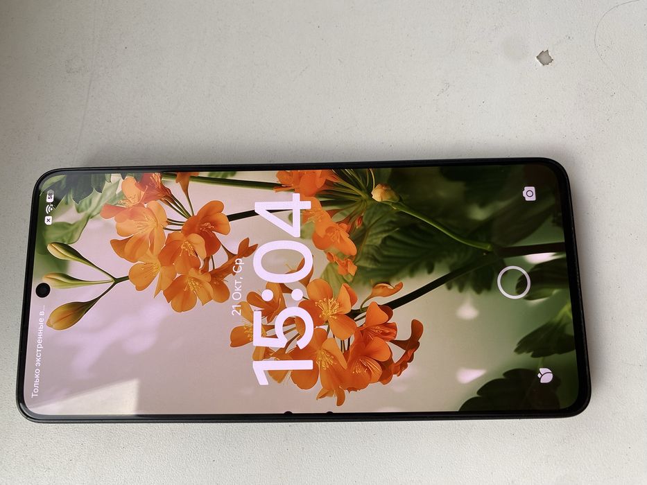 Продаю POCO Х6 Pro в хорошем состоянии