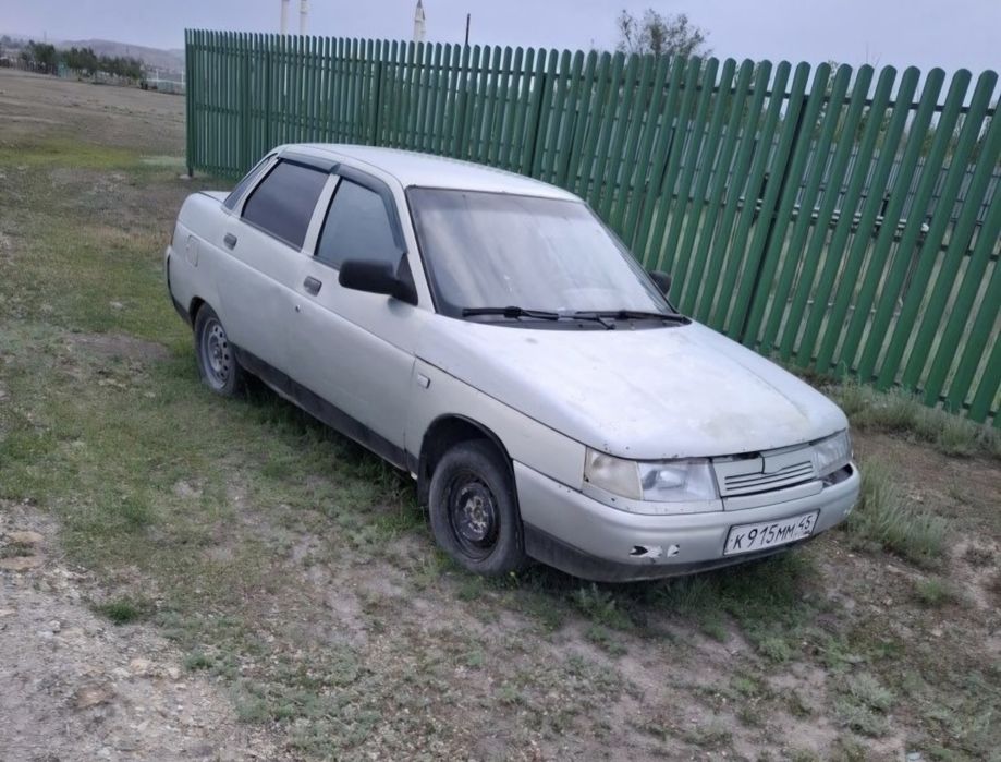 Ваз 2110 лада...