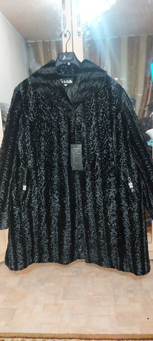Продам полушубок искусственный