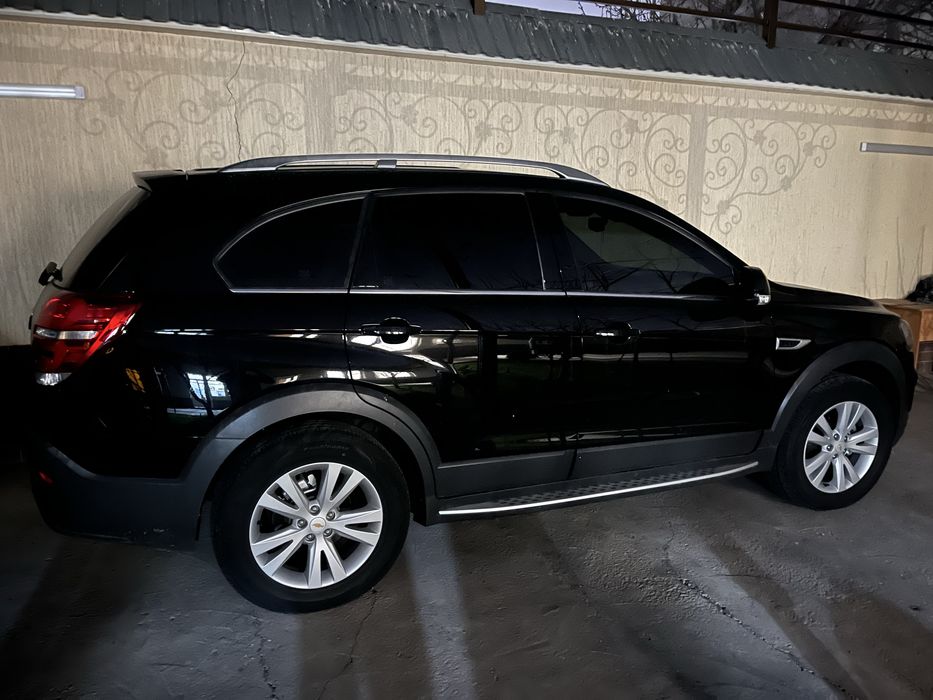 Chevrolet Captiva 4