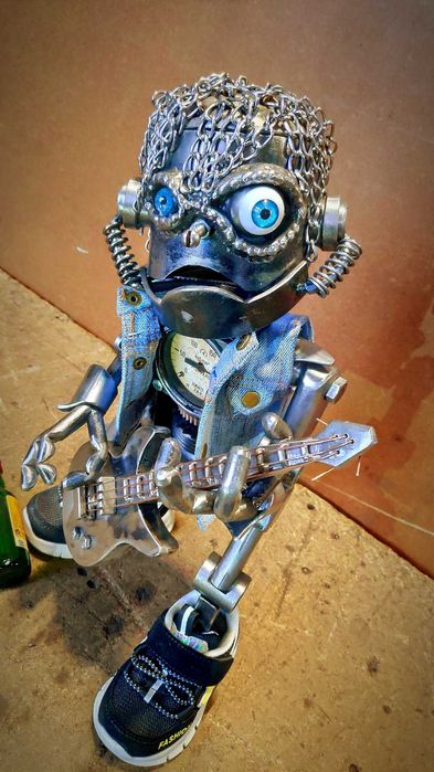 Робот панк, рок звезда