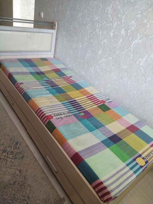 Кровать. Размер: 70*180