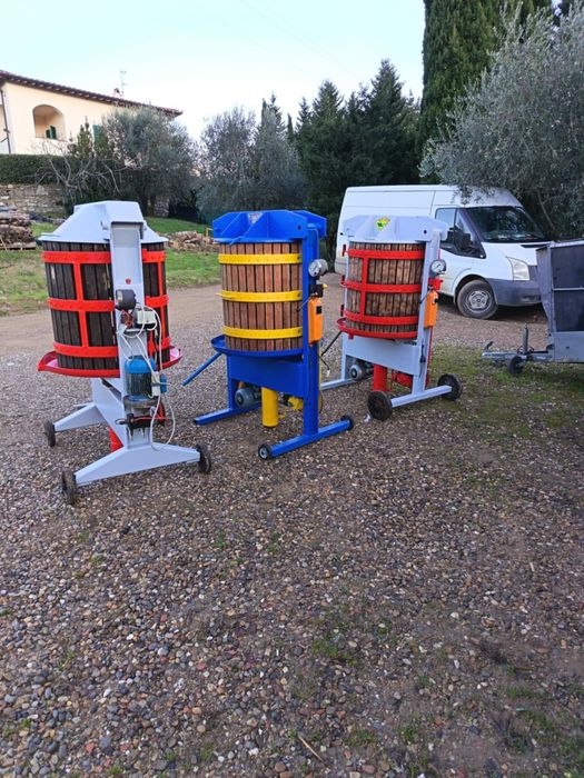 Teasc struguri hidraulic electric