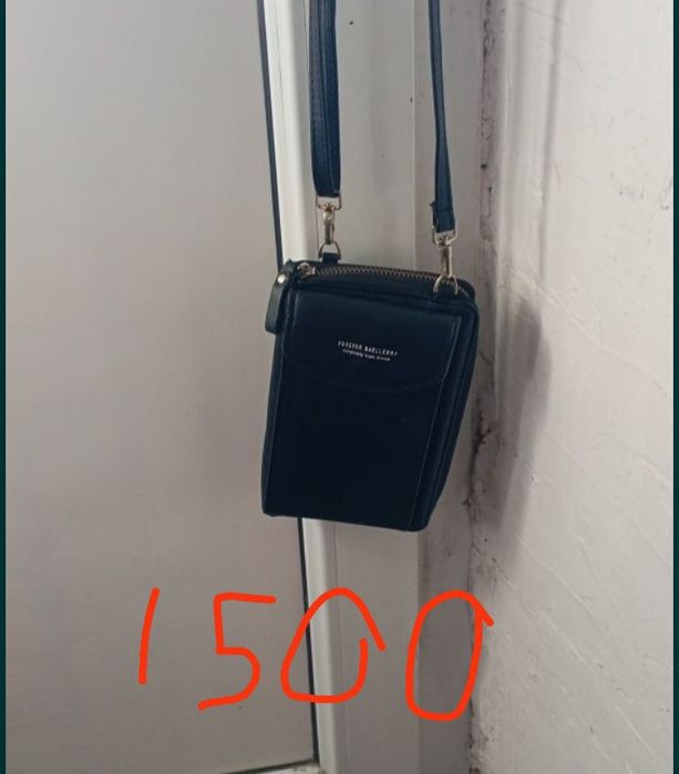 Продам женские сумочки