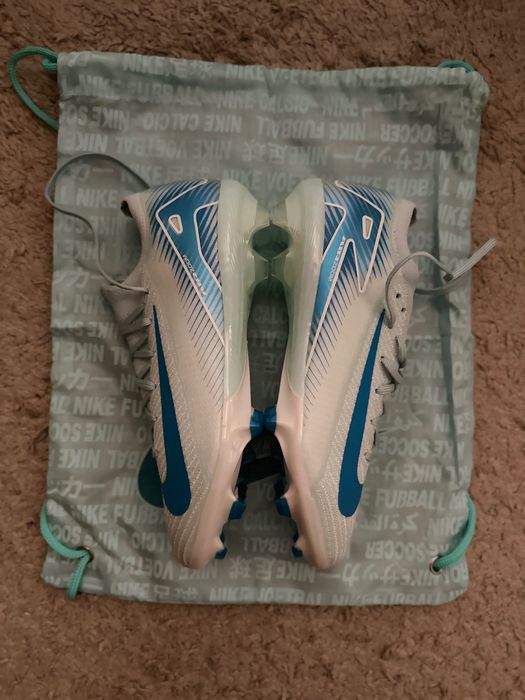 NIKE Mercurial Elite 16