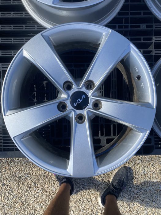 17 цола 5 х 114.3 мм Киа , Хюндай , Тойота , Мазда