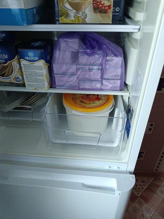 холодильник lNDESIT