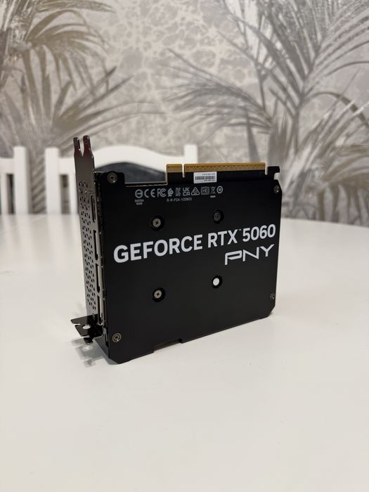 Placa video PNY GeForce RTX 5060 Single Fan 8GB GDDR7 128-bit DLSS 4.0