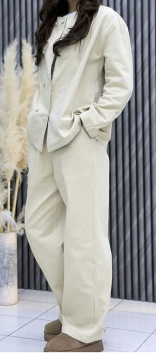 Продаются костюм двойки оверсайз