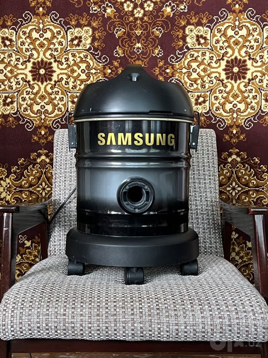 Пылесос Samsung VCW7555S3K