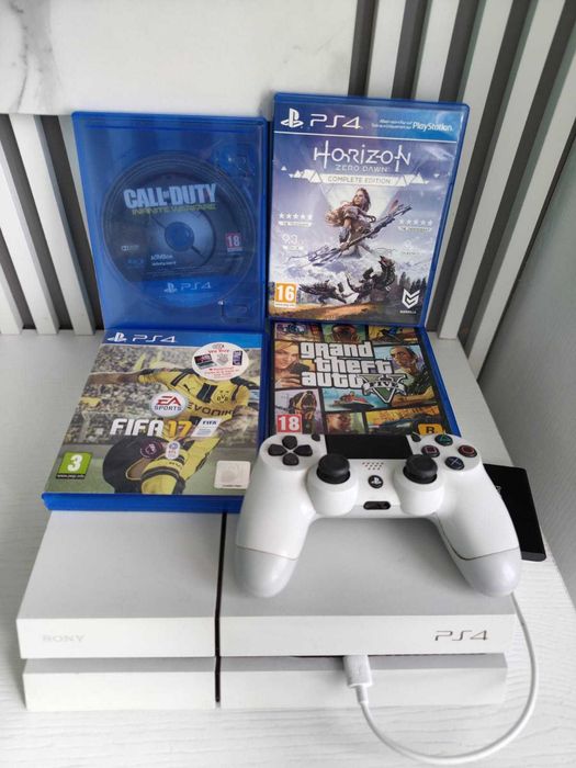 Плейстейшън4 Слим(PS4 Slim)