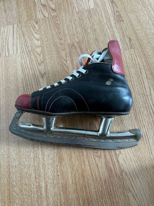 Коньки 2 пары шт