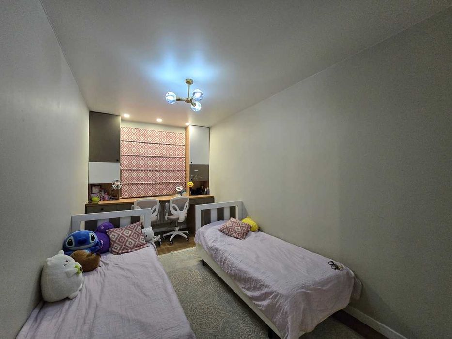 Продам 3ком. квартиру Ауэзова 64\4