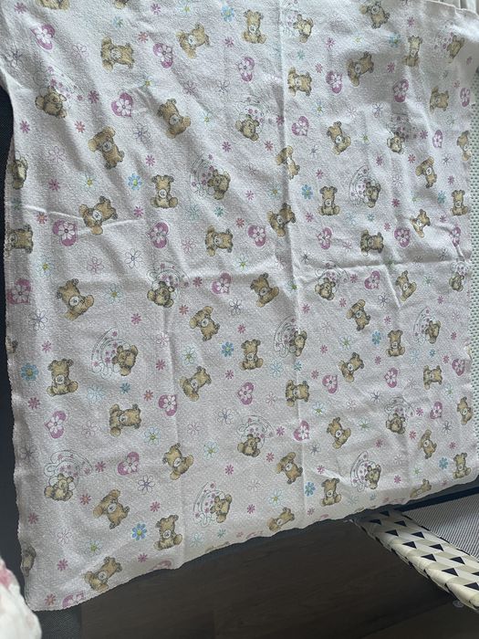 Матрак 60/120 и чаршафи, протектор и пелени