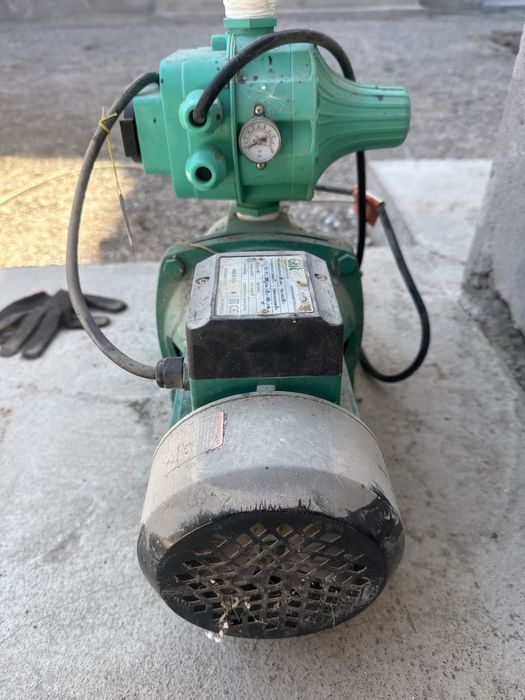 Насос водянной на 68 литров